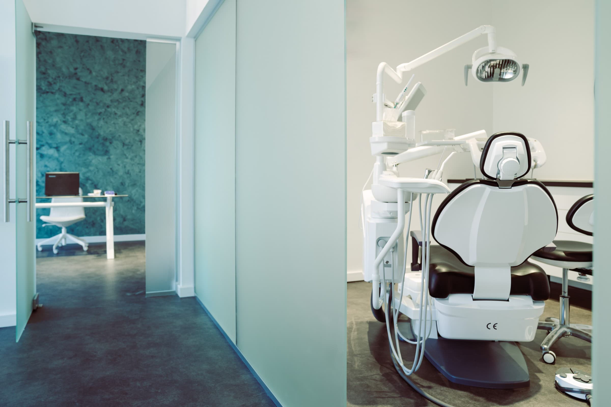 Holul clinicii și unul dintre cabinete