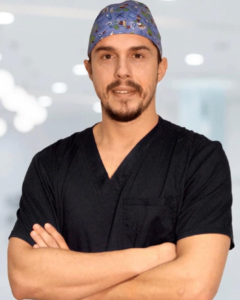 Dr. Claudiu Alexandru Pintilie — Medic chirurg dento-alveolar